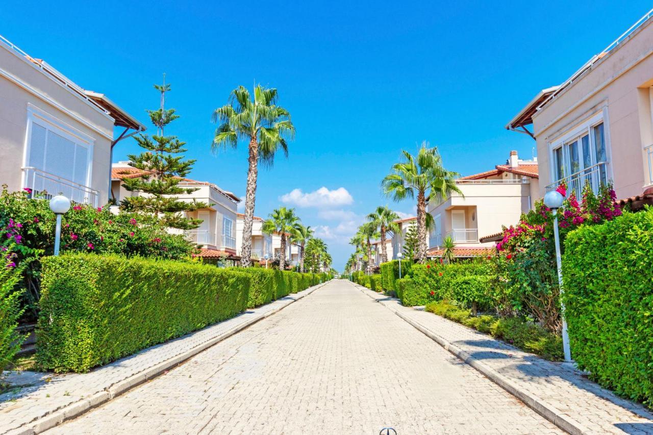 Paradise Town Villa Royal ベレキ エクステリア 写真